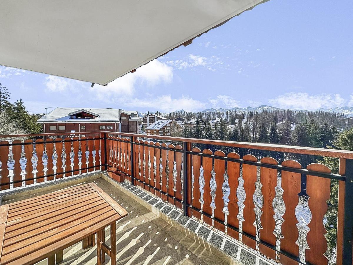 Between slopes and golf facing the Alps - Housity