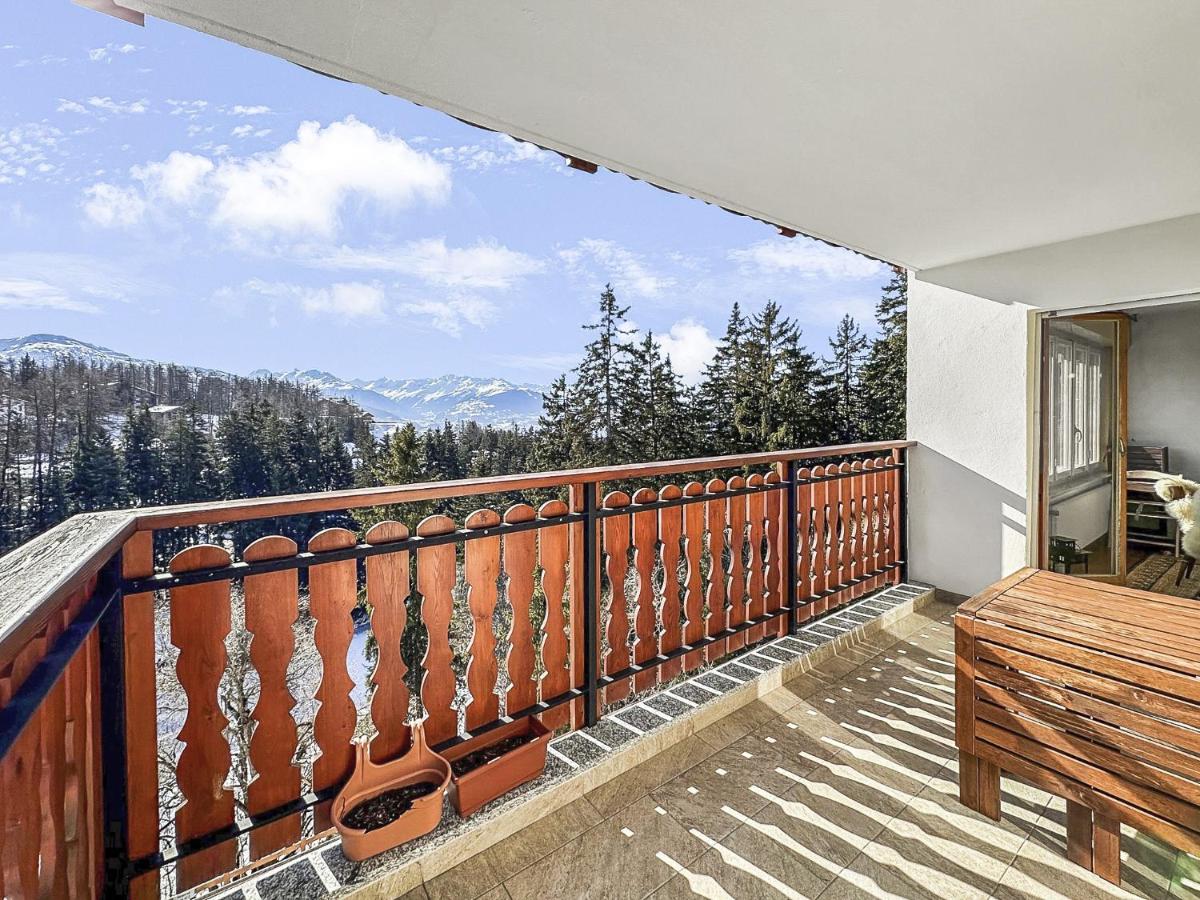 Between slopes and golf facing the Alps - Housity