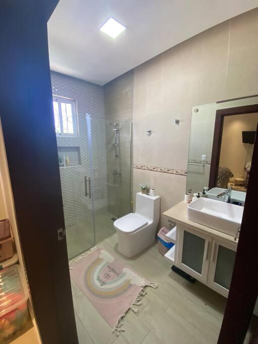 Maravillosa casa en Gurabo - Housity