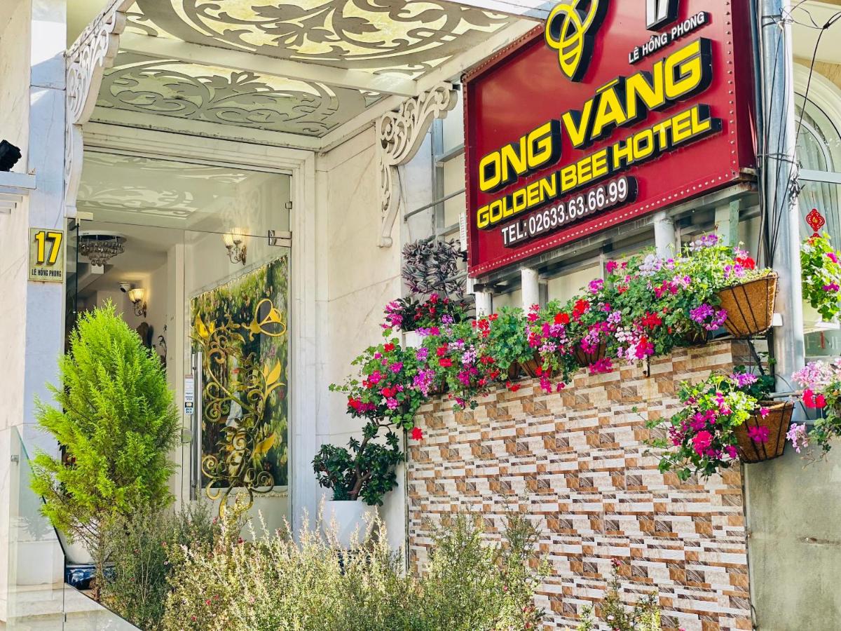 Golden Bee Hotel - Housity