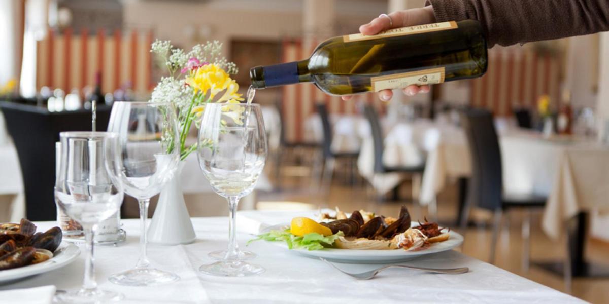 Parc Hotel - Housity