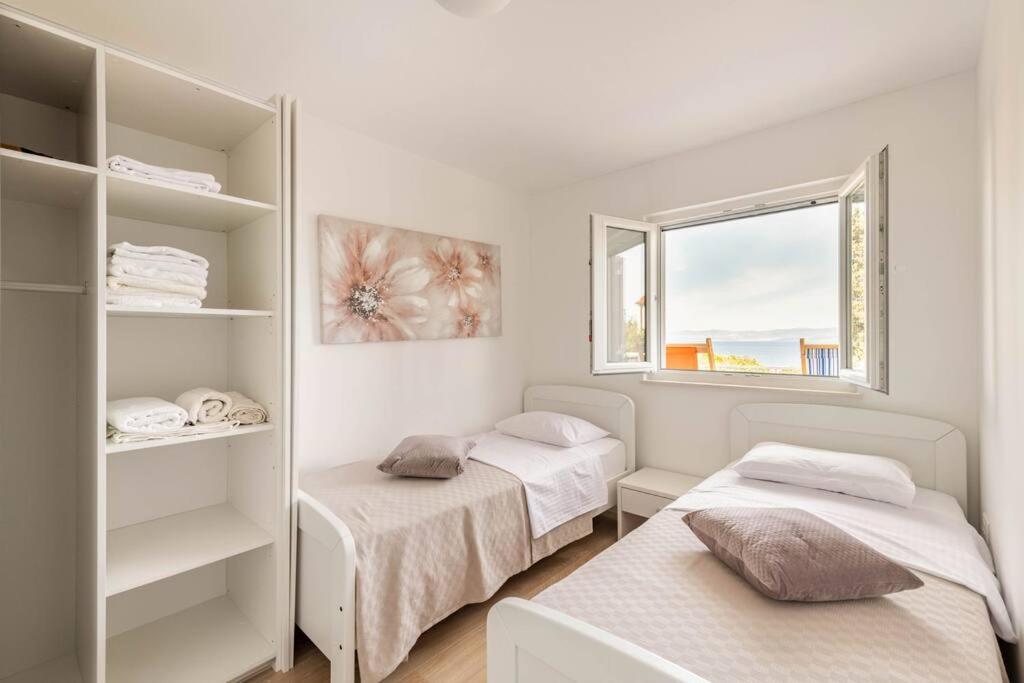 Garden house Sutivan - Housity