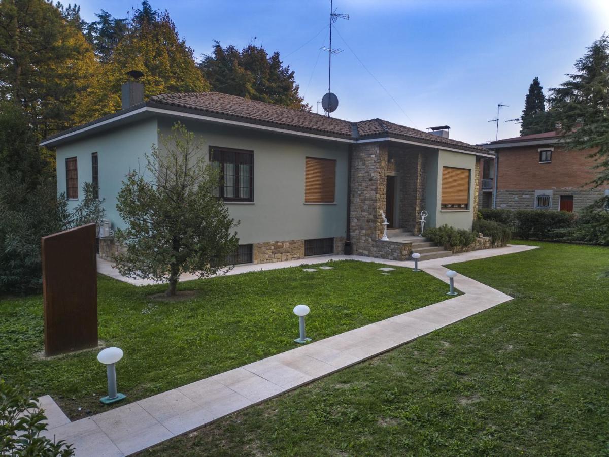Villa Cantoni - Housity