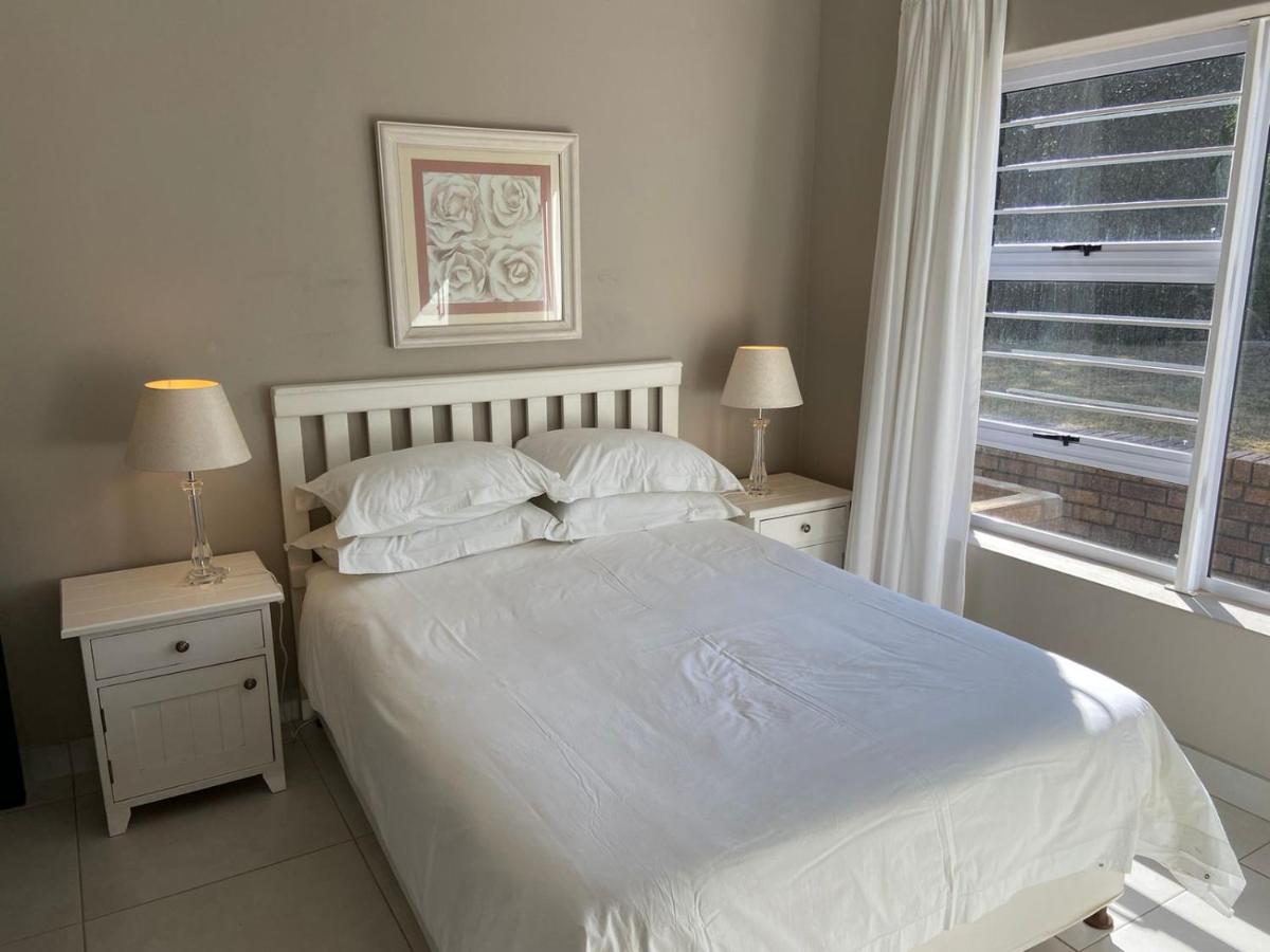 Loerie Nest - Housity