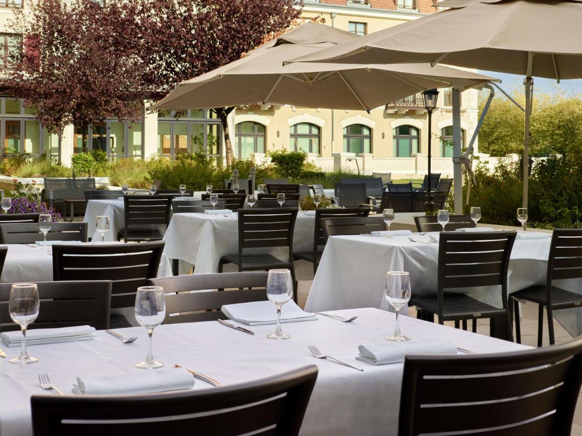 Radisson Blu Hotel Paris, Marne-la-Vallée - Housity