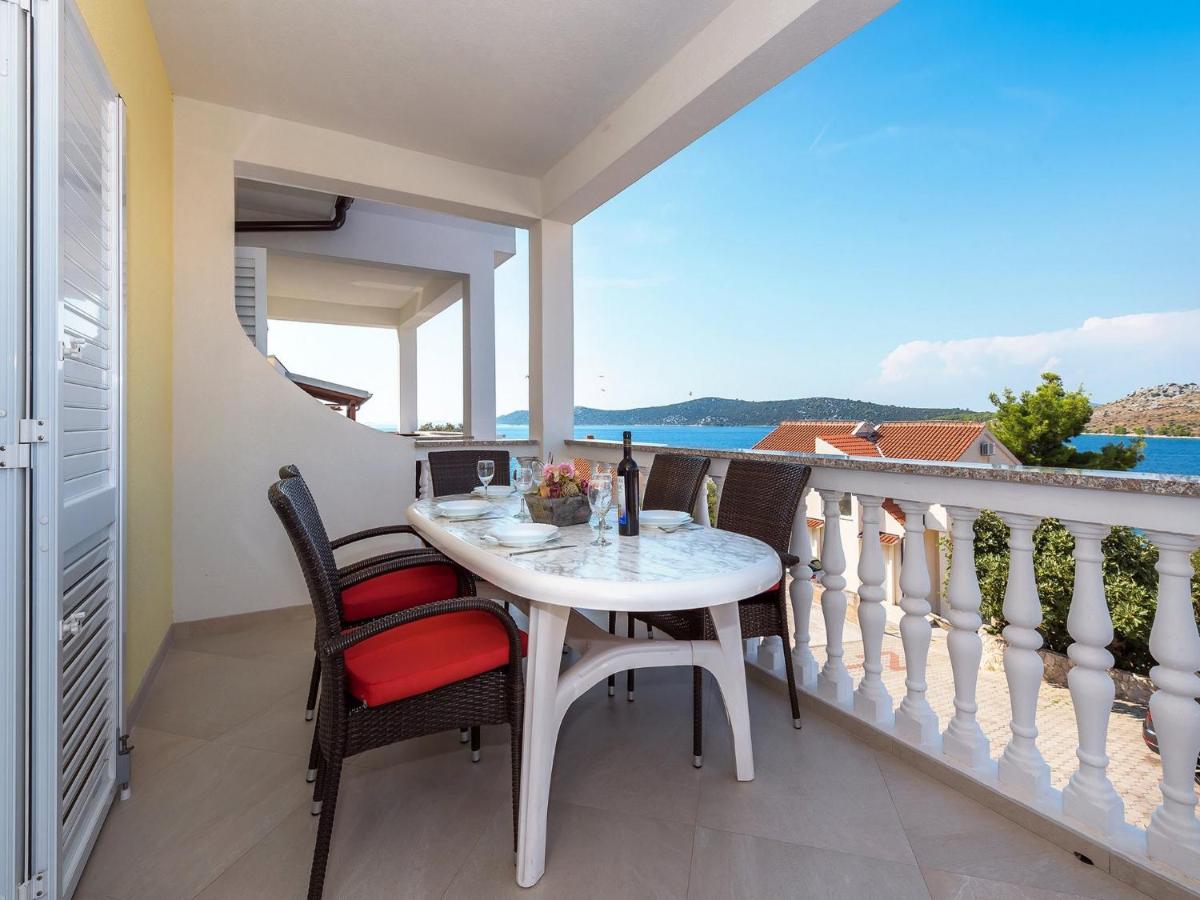Apartments Gulin - Housity