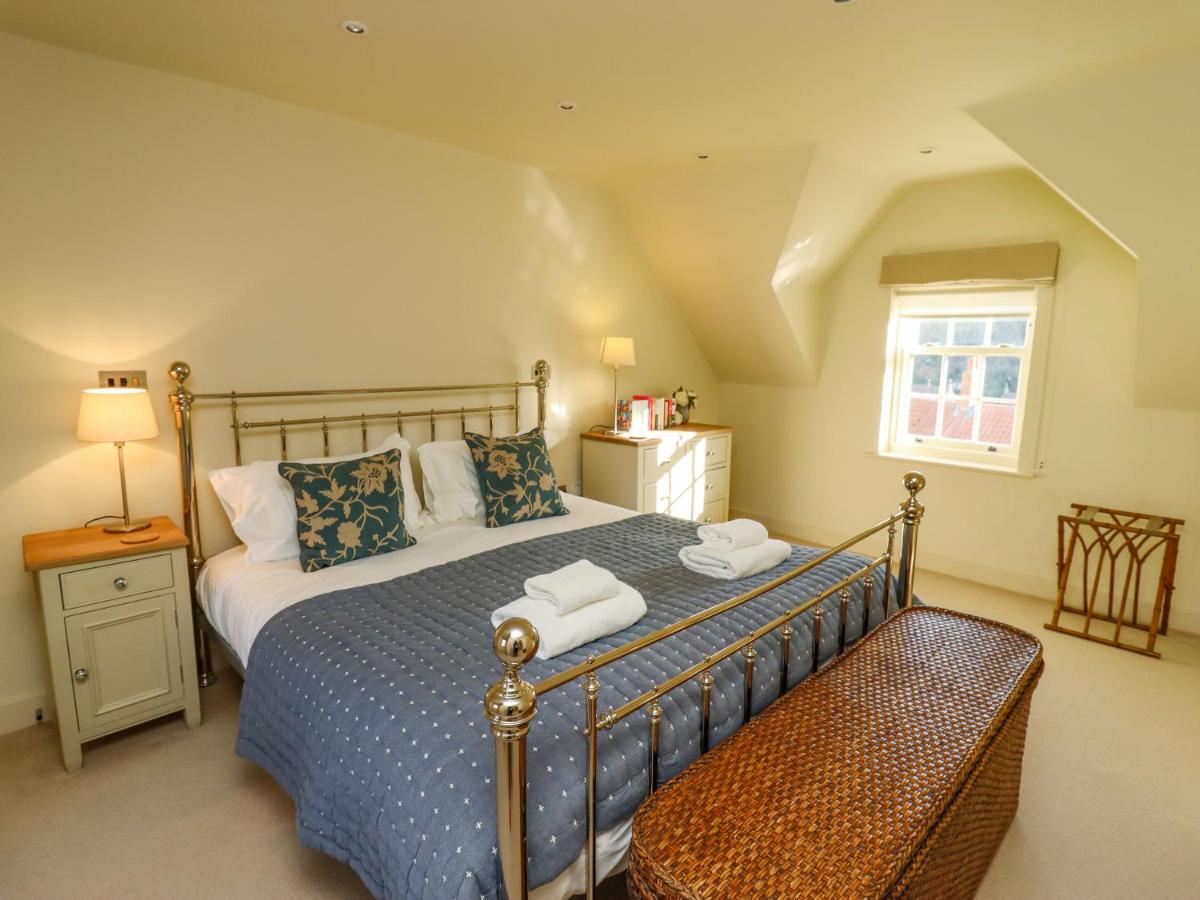 Harebell - Housity