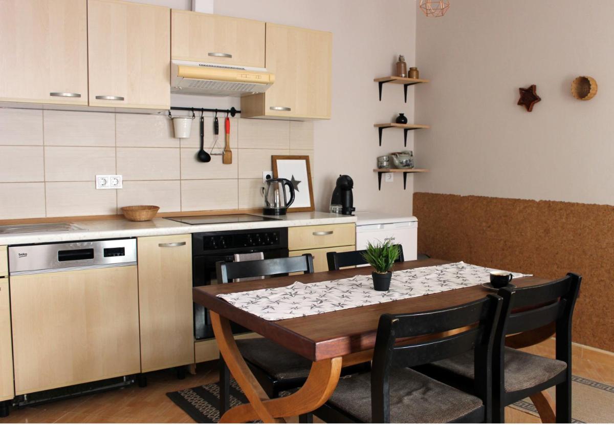 Elizabet Home Apartman - Housity