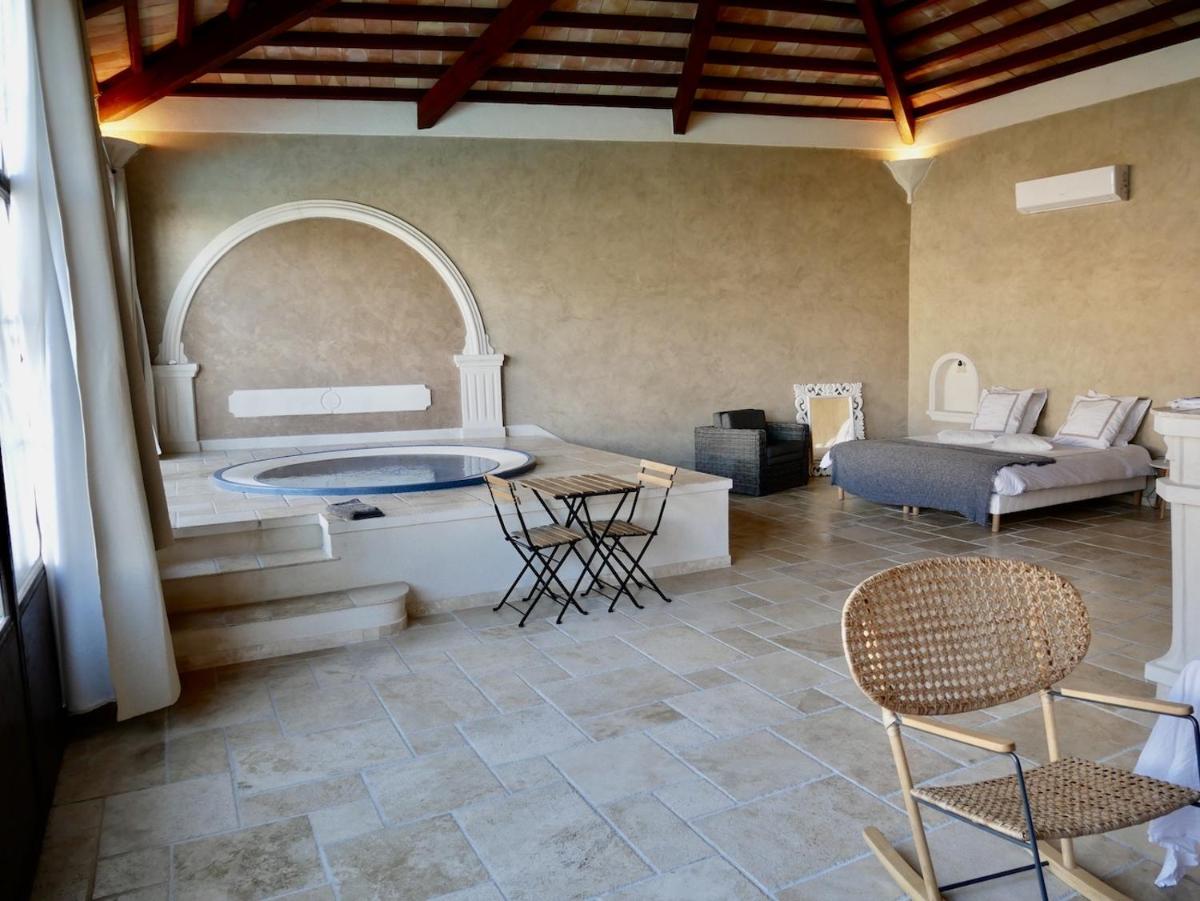 Le Pool House - Private Jacuzzi - Mas des Sous Bois - Housity