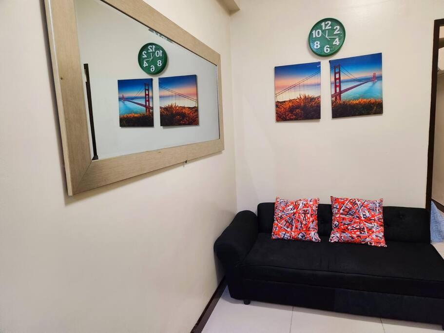 1BR w/balcony GORGEOUS Manila Bay Sunset and Yacht Club View - Hizvo