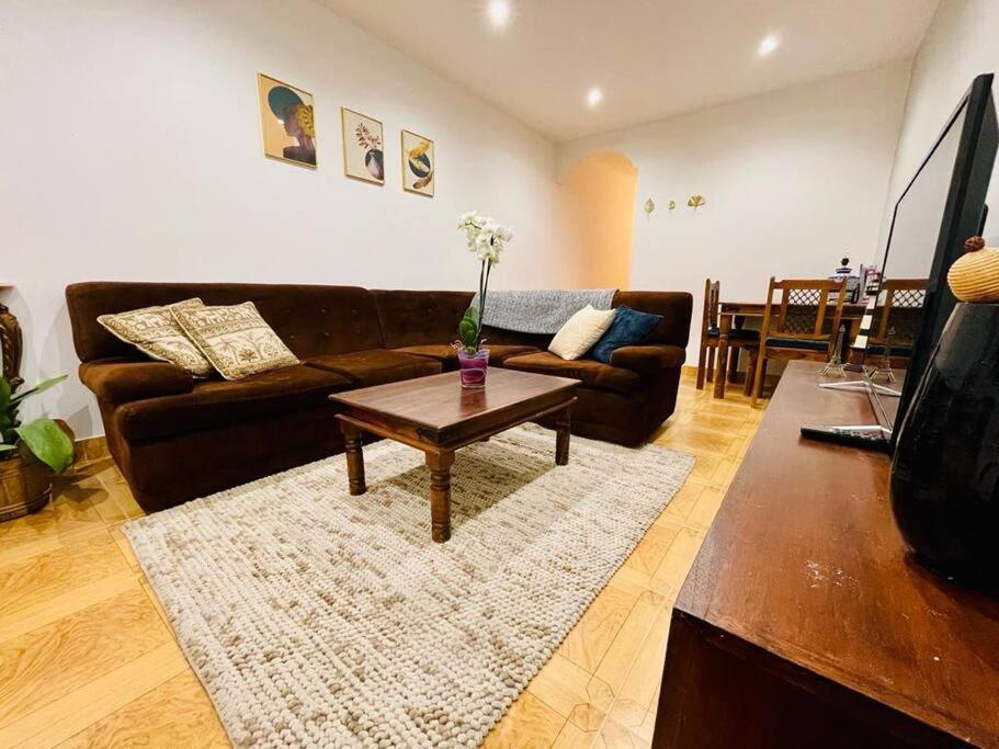 Suitetrails - Porto Vita SeaView Apartment