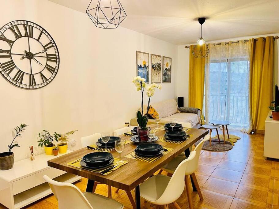 Suitetrails - Porto Vita SeaView Apartment