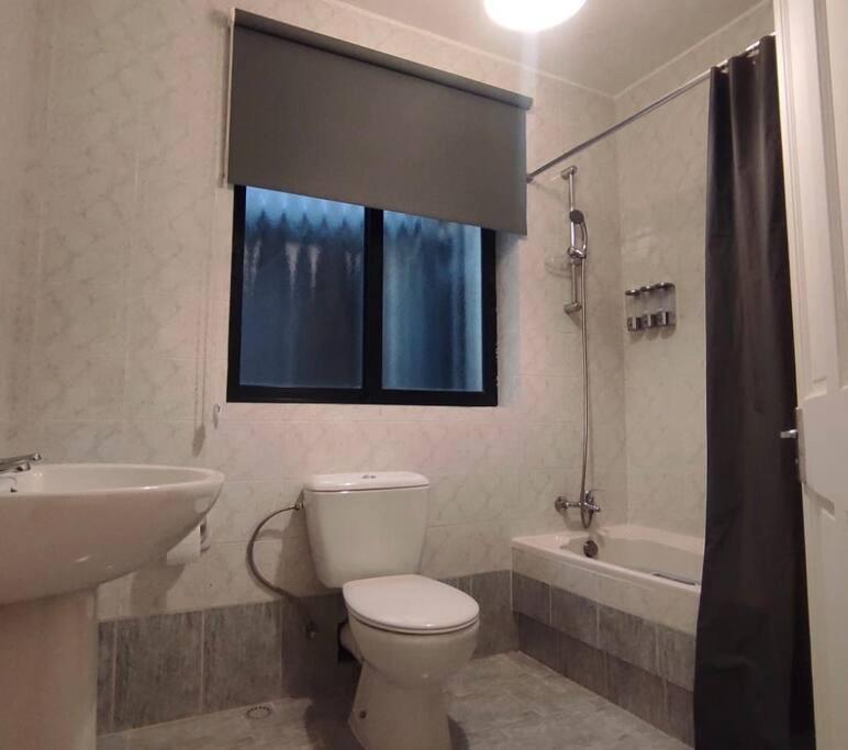 Suitetrails - Porto Vita SeaView Apartment