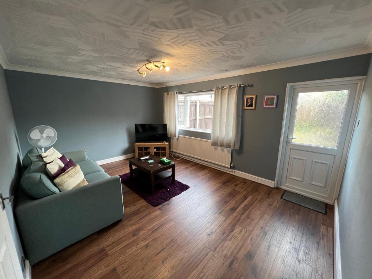 Fellowes Garden - Housity