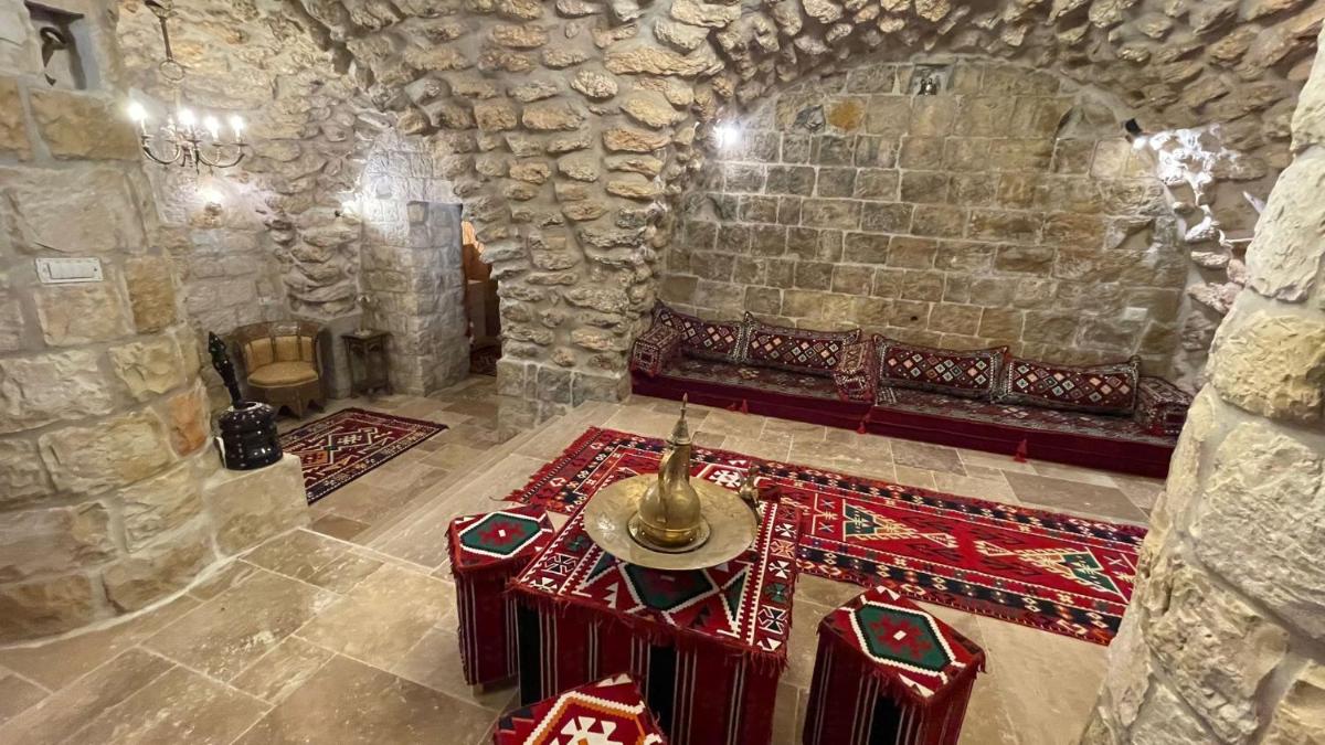 Palace of Sultan Jalal Basha - Housity