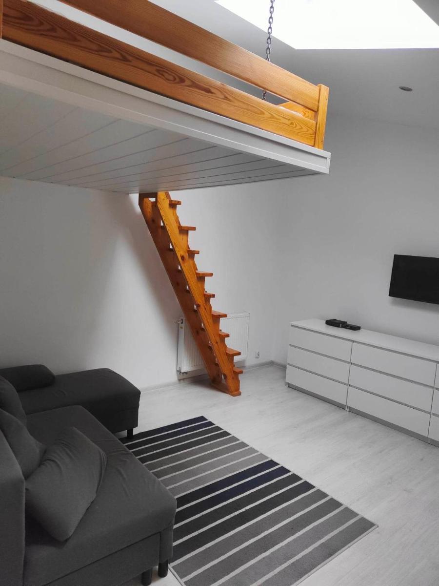 APARTAMENT 40 - Housity