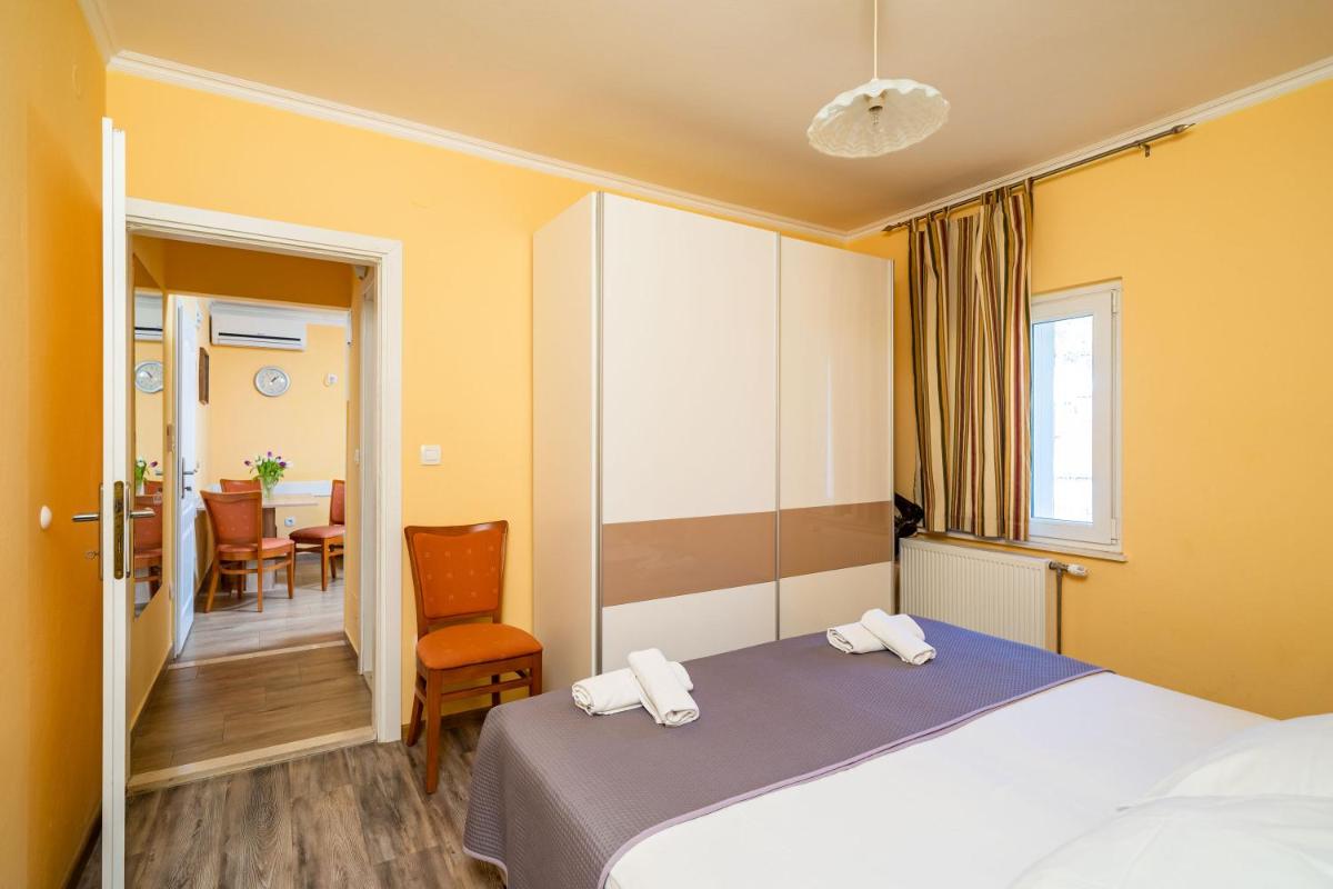 Apartmani Niki ZVEKOVICA - Housity