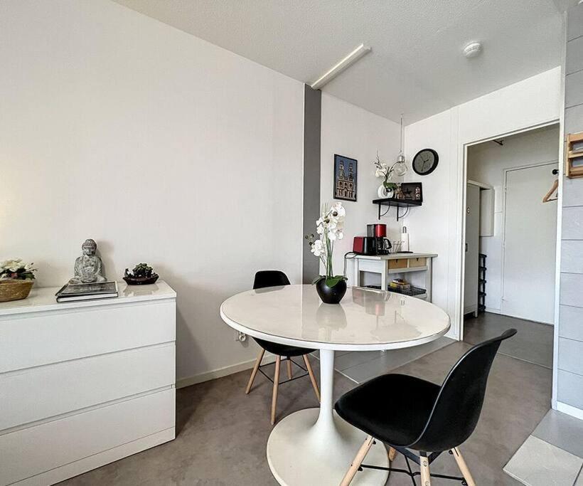 Studio Standing -chez NuiZen Orléans- - Housity