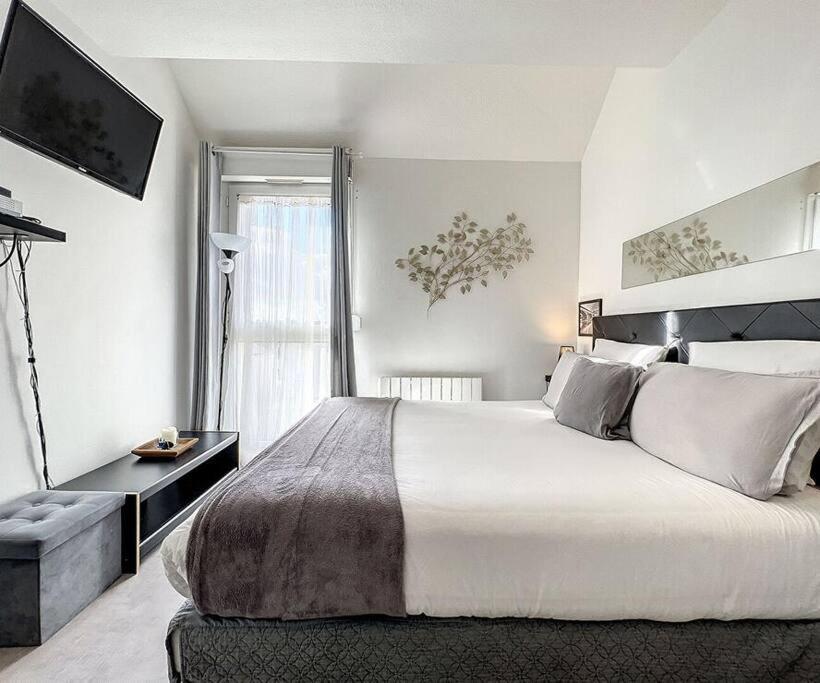 Studio Standing -chez NuiZen Orléans- - Housity