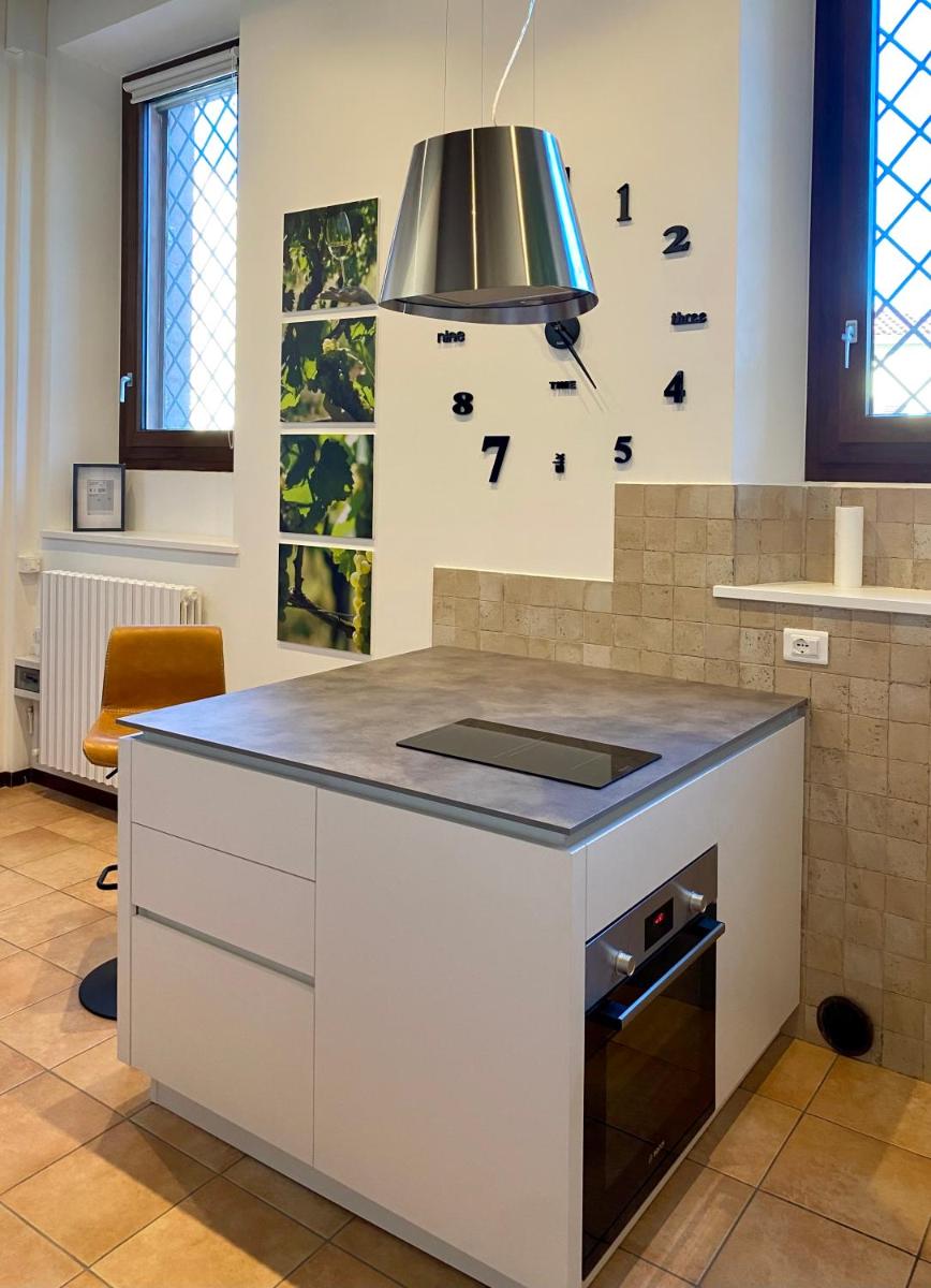 Il Barchio loft in un palazzo di fine 800 a Jesi - Housity