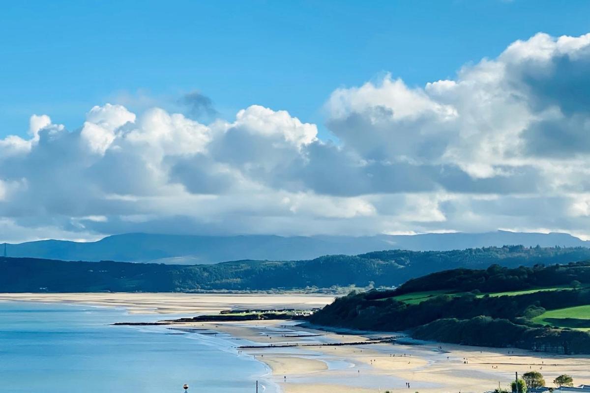 Silver Strand - Housity