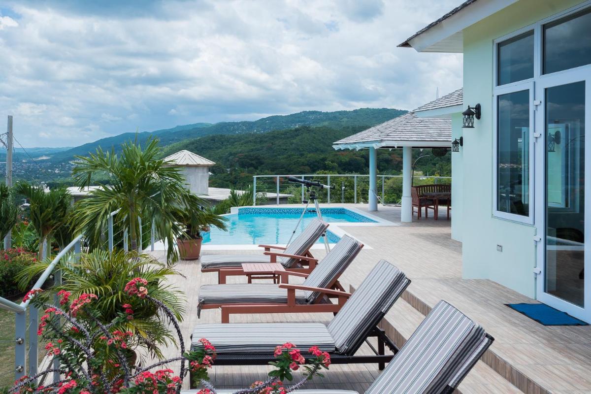 Seascape Villa - Housity