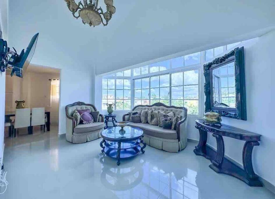 Lovely - 3 bedroom apartment in Santo Domingo Este 3C - Housity