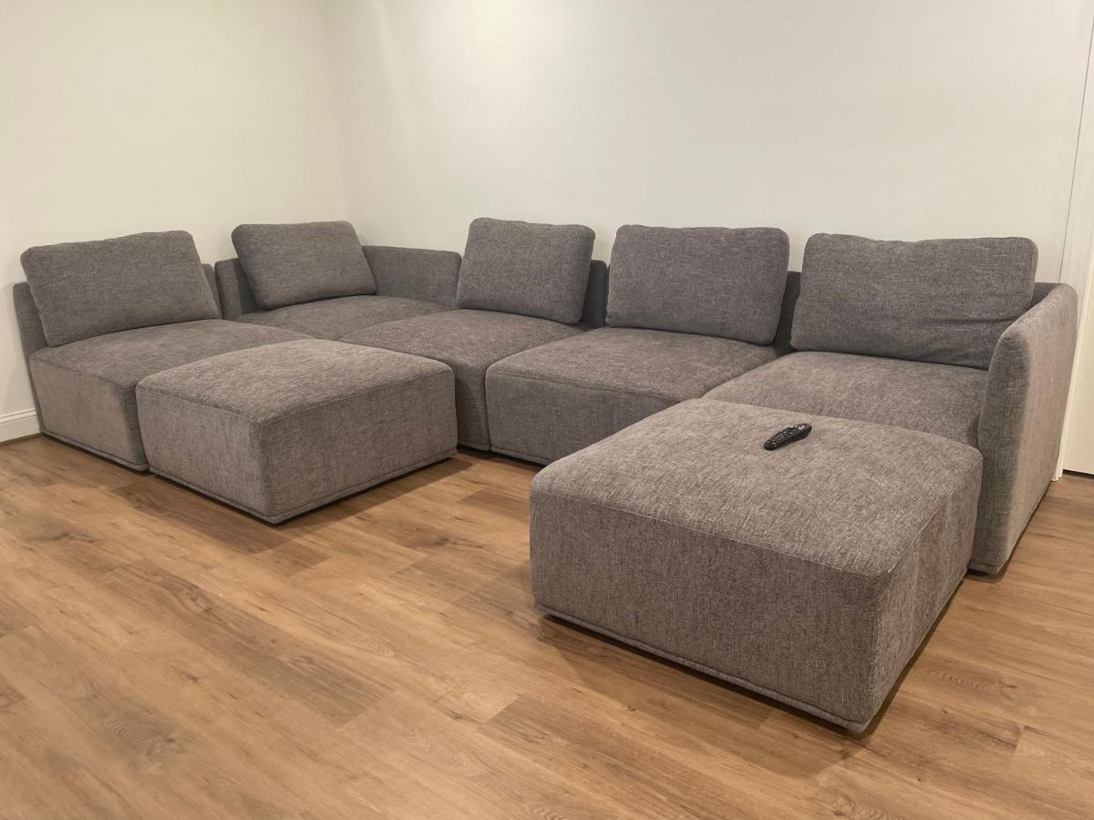 Brand New Spacious 2br - 2bth Basement - Housity