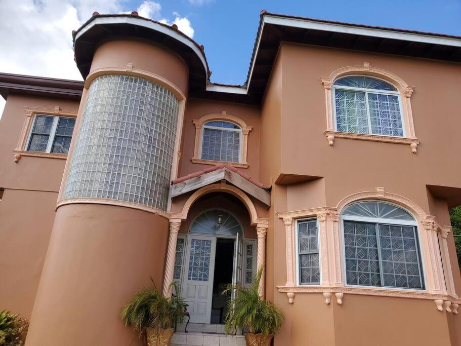Prestige at Westgate Hills-4 Bedrooms with Dry Bar - Housity
