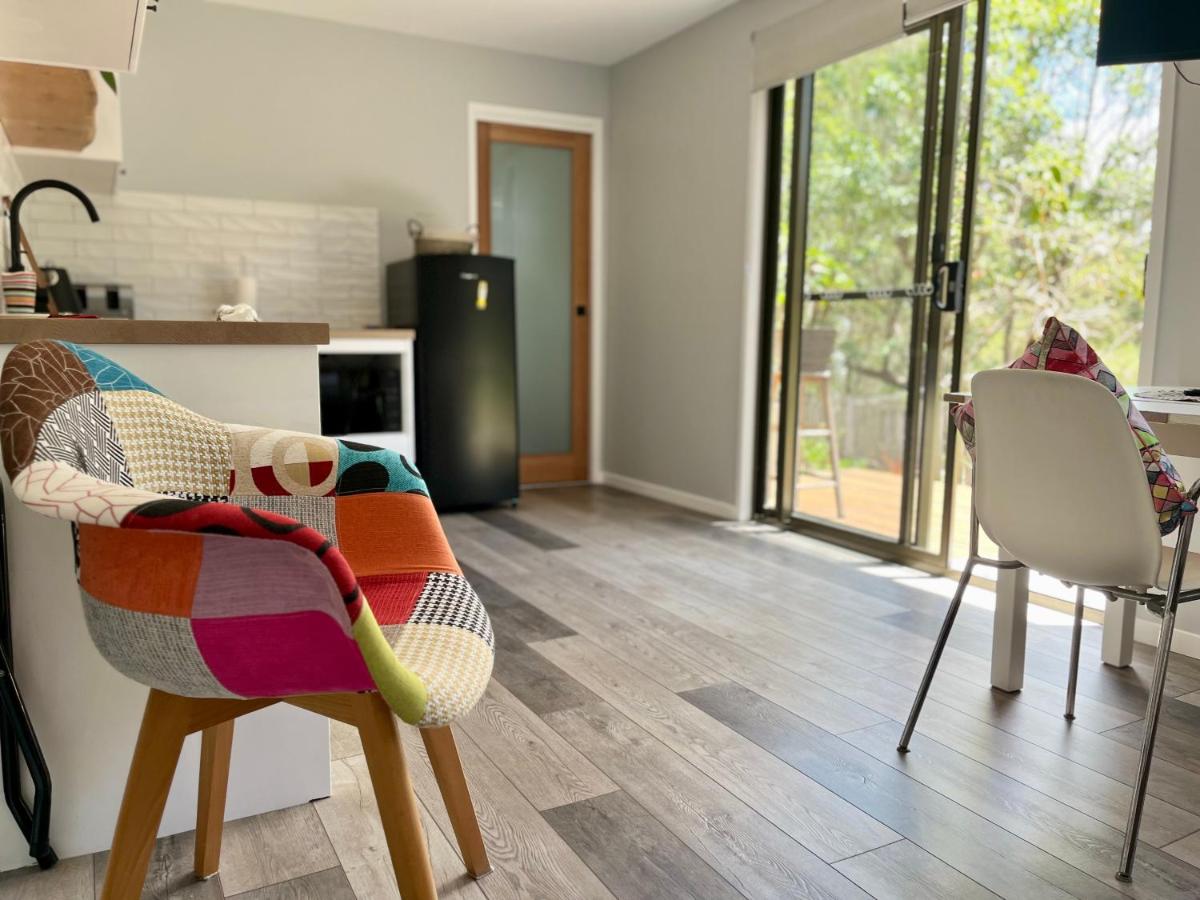 Stylish Guest Suite in Everton Hills - Housity