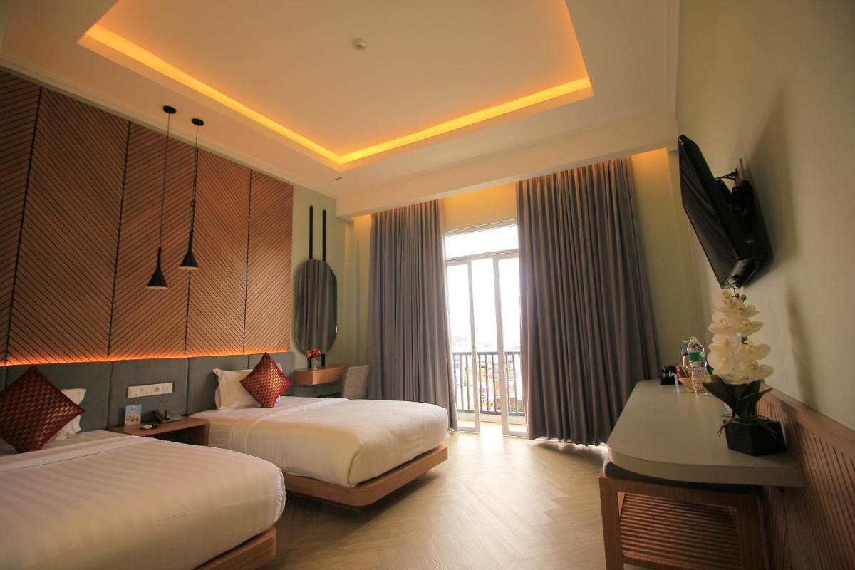 Muara Hotel Bukittinggi - Housity