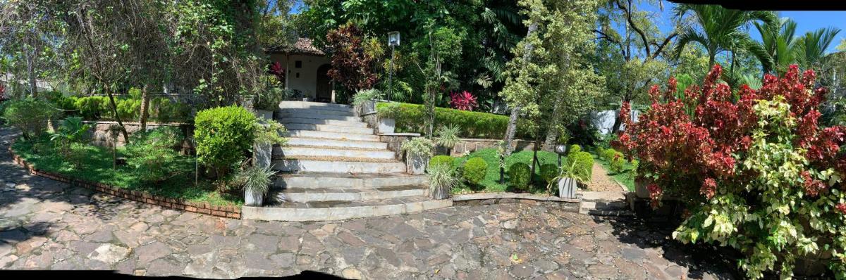 Lali Villa & Fruit Garden - Housity