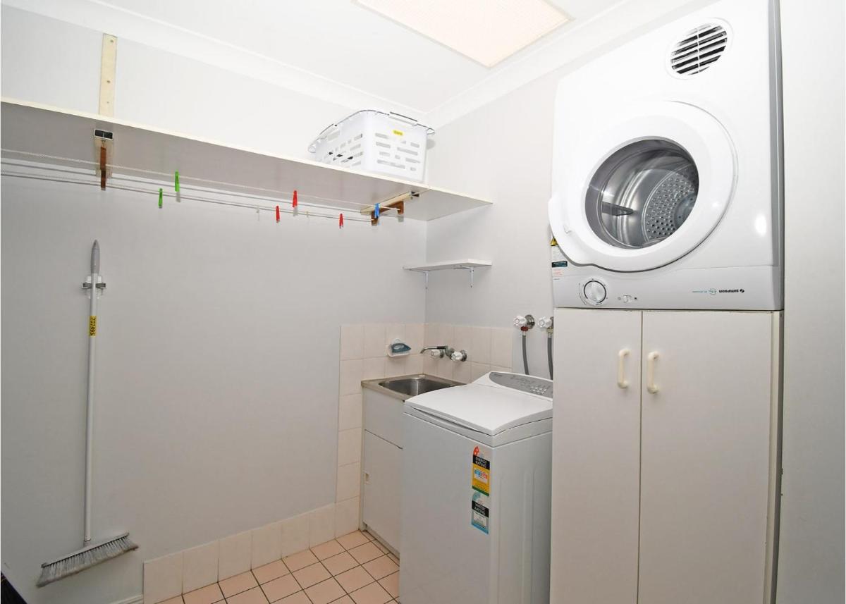 Bay Central Hideaway - Housity