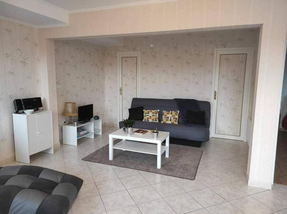 Trespouz'en - Housity