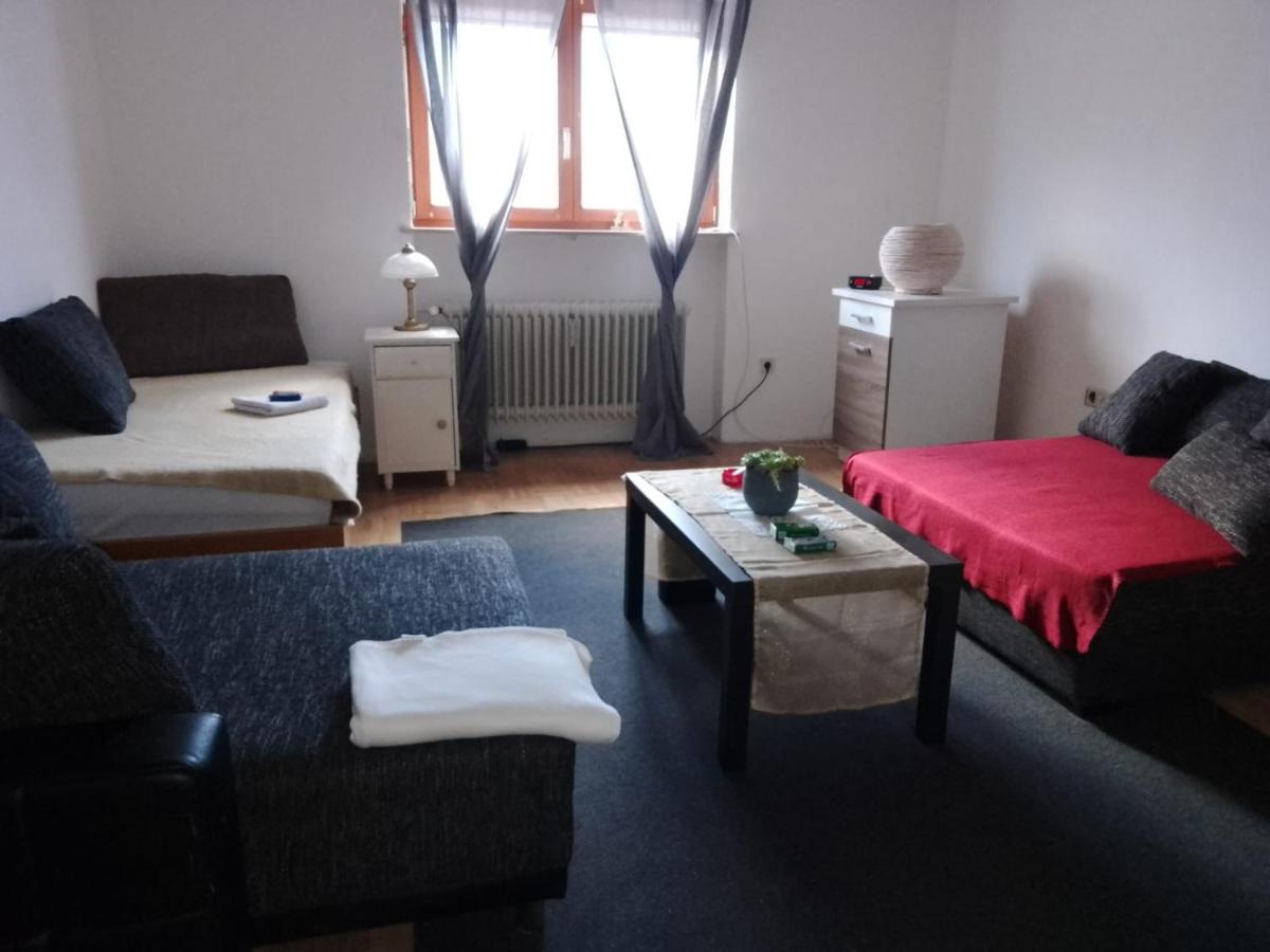 Privatzimmer in Wernberg-Köblitz - Housity