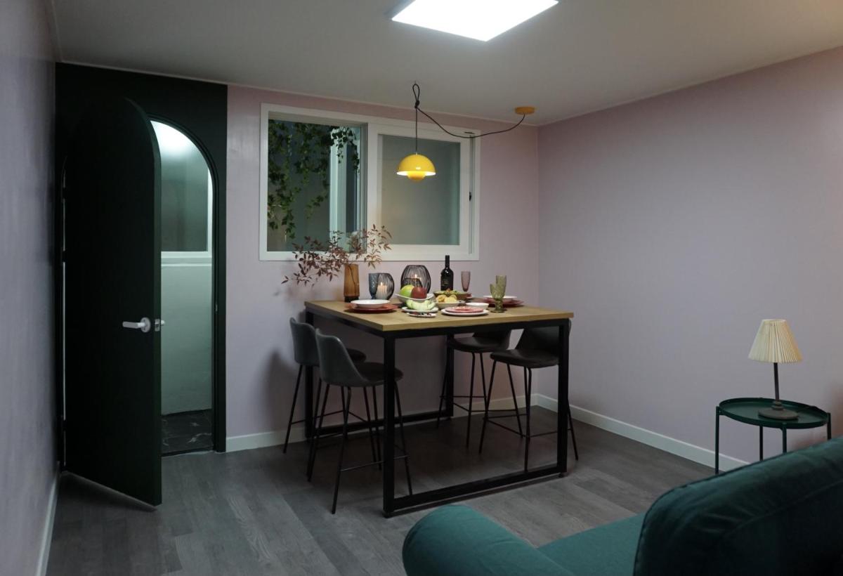 Mapo 2bedroom house - Housity