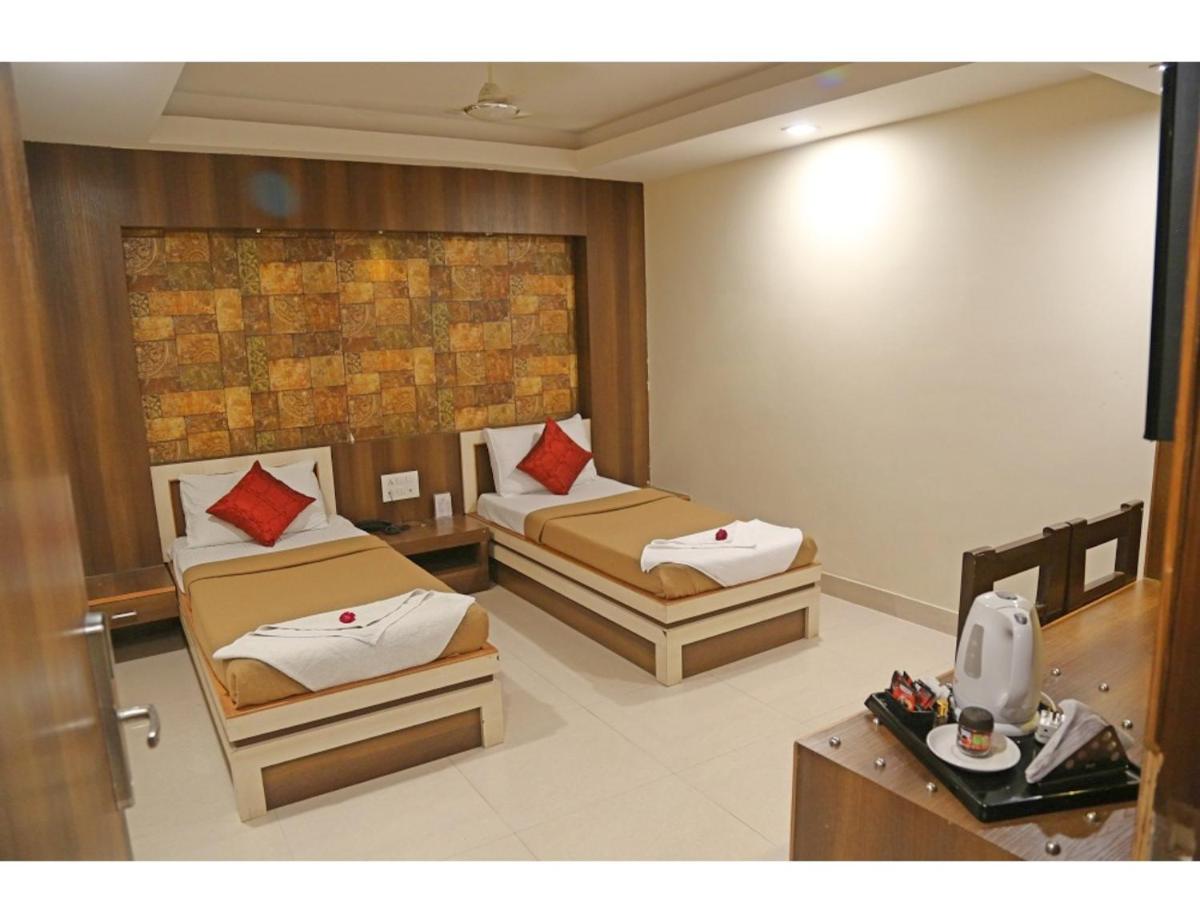 Hotel Park Palace, Ajmer - Housity