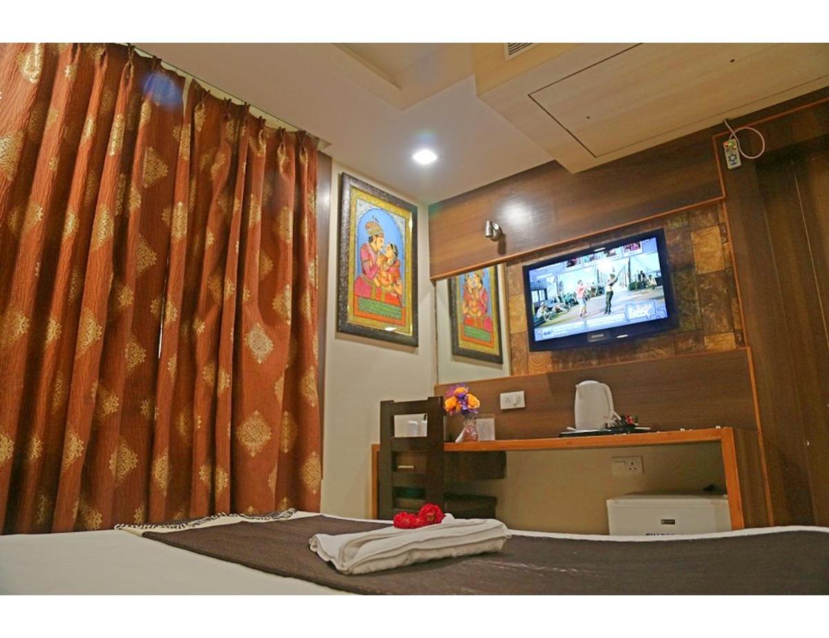 Hotel Park Palace, Ajmer - Housity