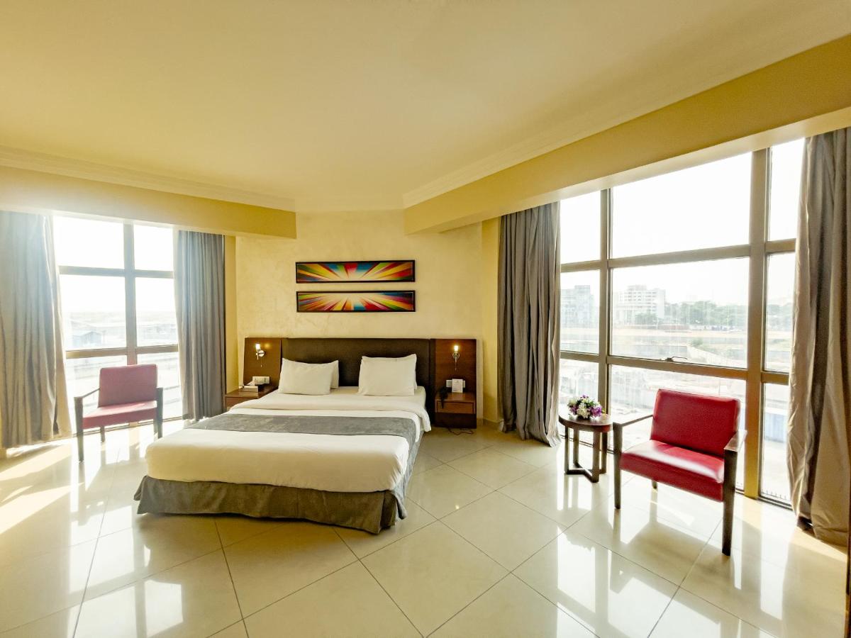 Suitetrails - The Avenue Suites