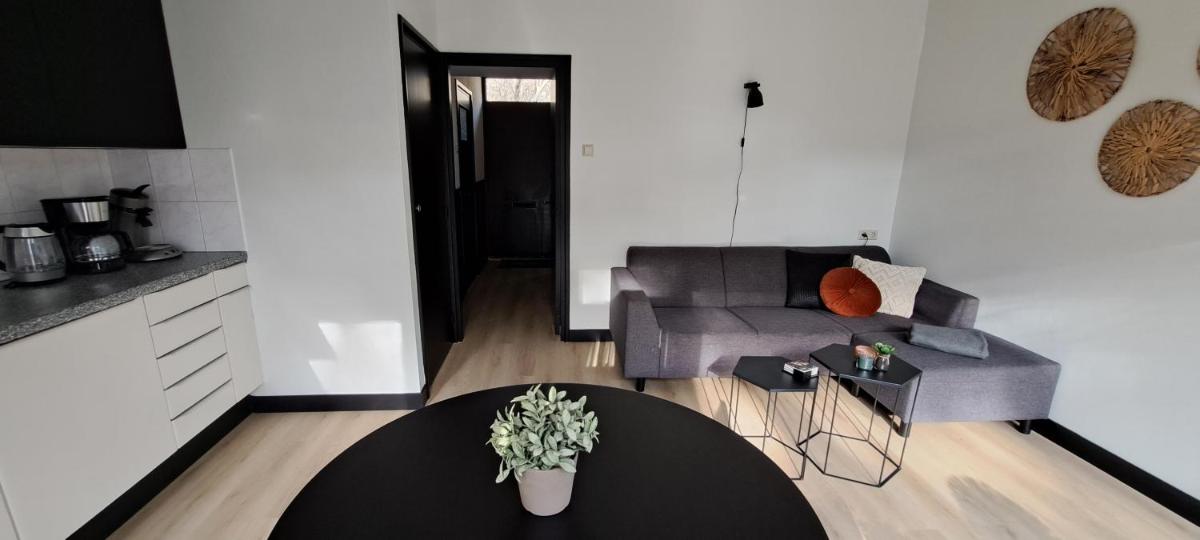 Knusse Bungalow Otterlo Veluwe - Housity