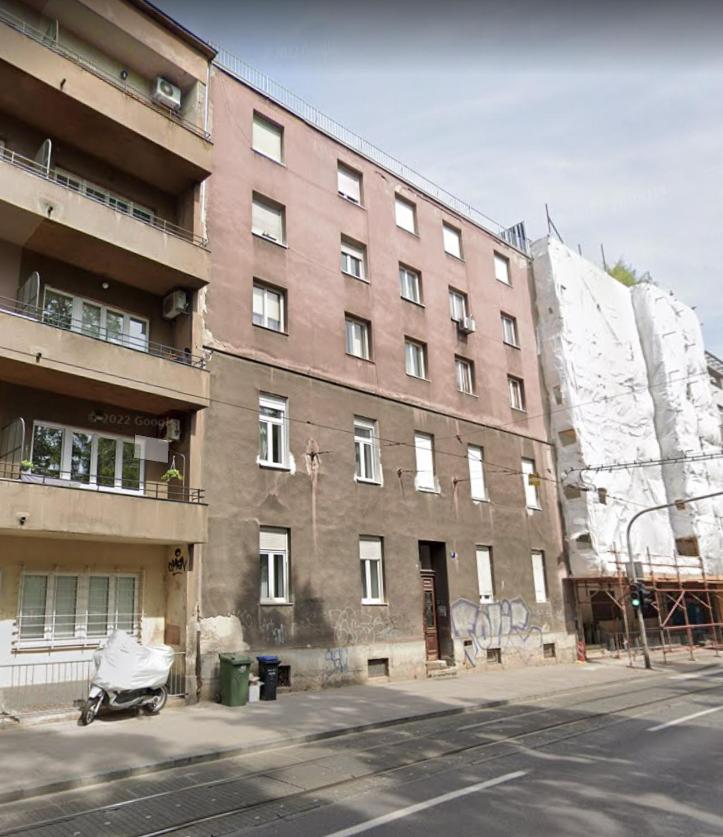 Zagreb Central Park Apartment with free parking - Housity