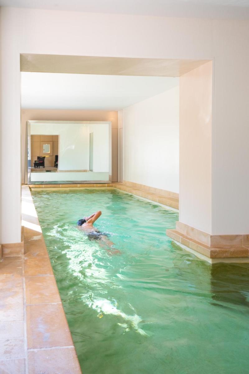 Piscine de l'établissement Hôtel & Spa de La Bretesche ou située à proximité