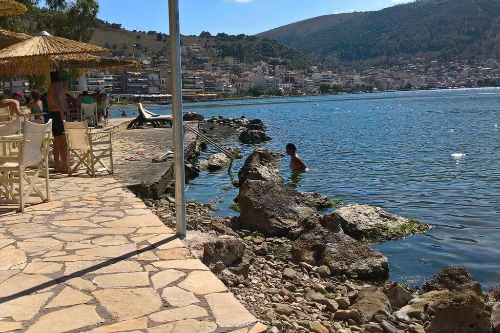 Suitetrails - traditional house by the sea 2