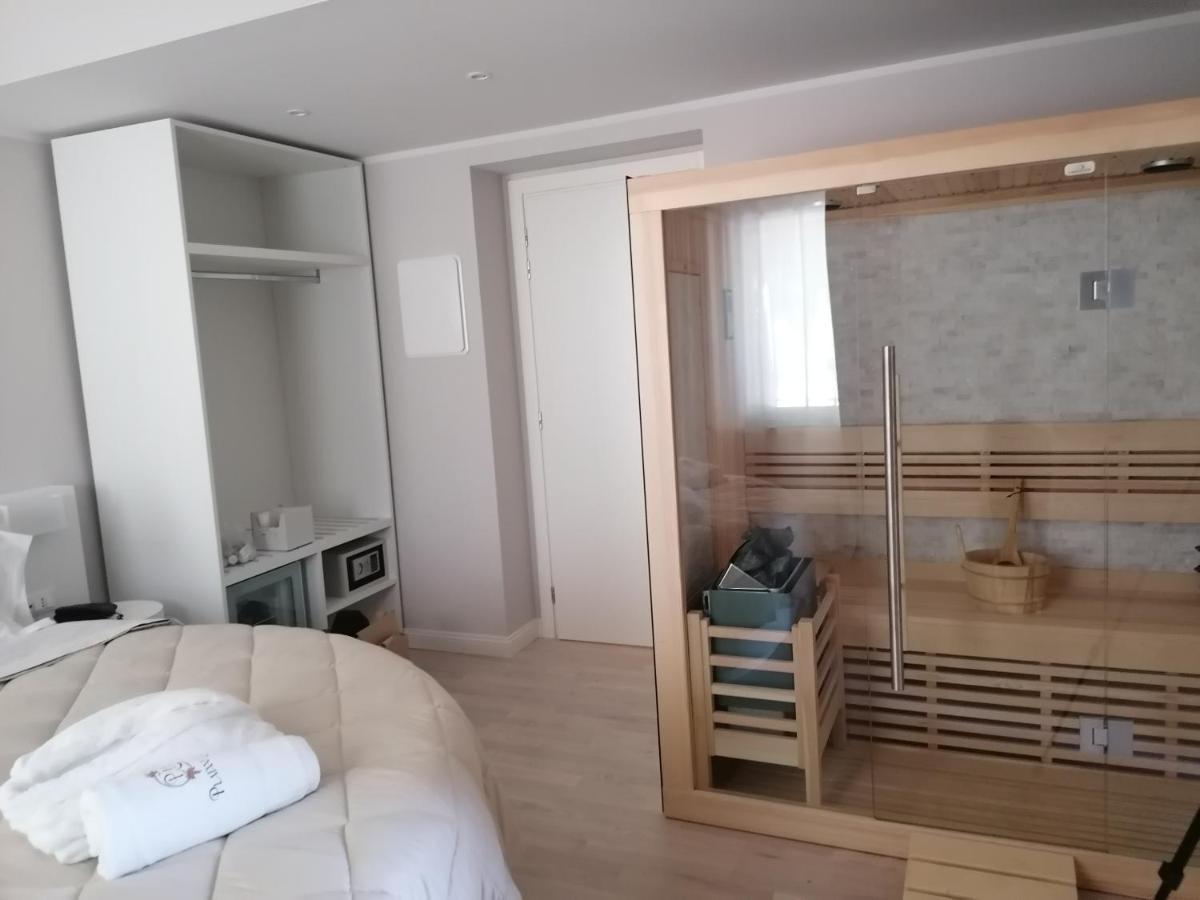Platani Hotel - Housity