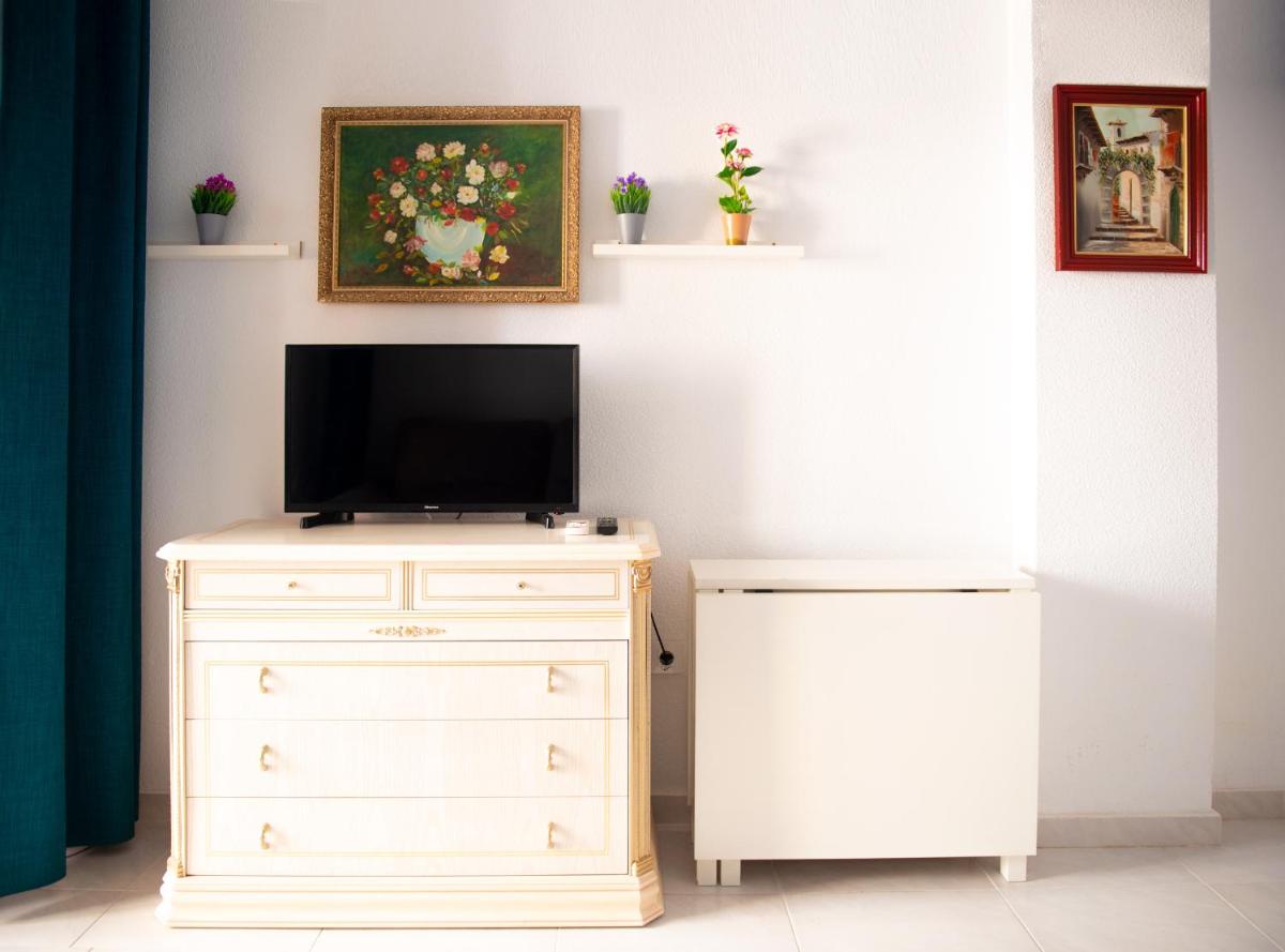 Nice Studio at the Sea - Housity