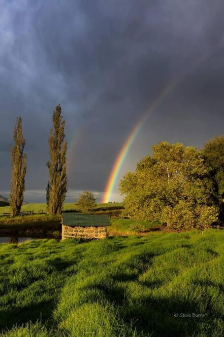 The Stone Barn - Hizvo