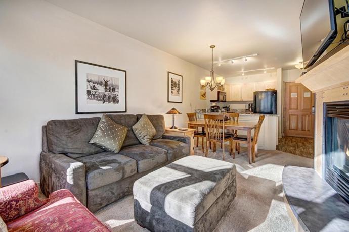 Silver Mill 8167 - 1Br-Walk to Slopes! Kids Ski Free! condo - Housity