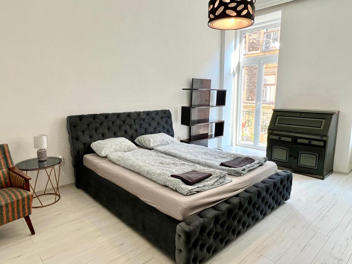 L8 GuestHouse - Housity