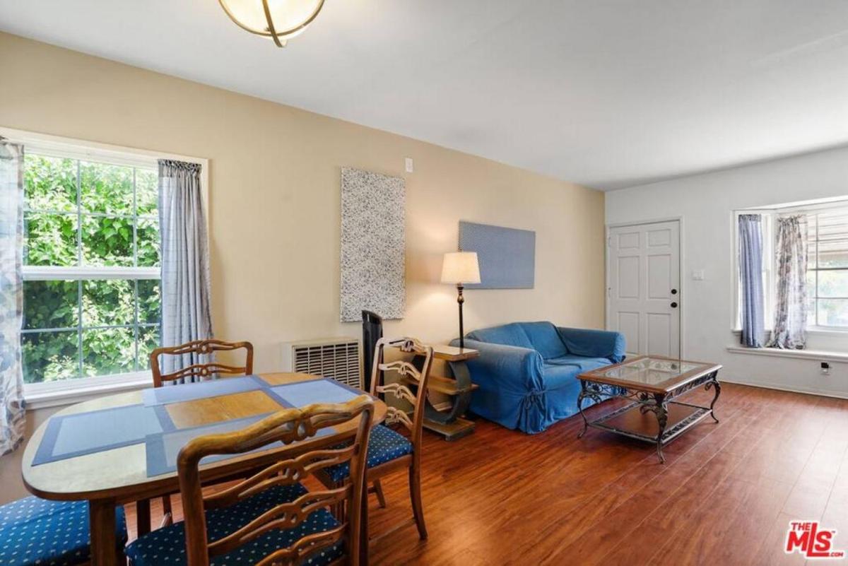 Lovely 1 Bedroom Apartment in Santa Monica, CA D - Housity