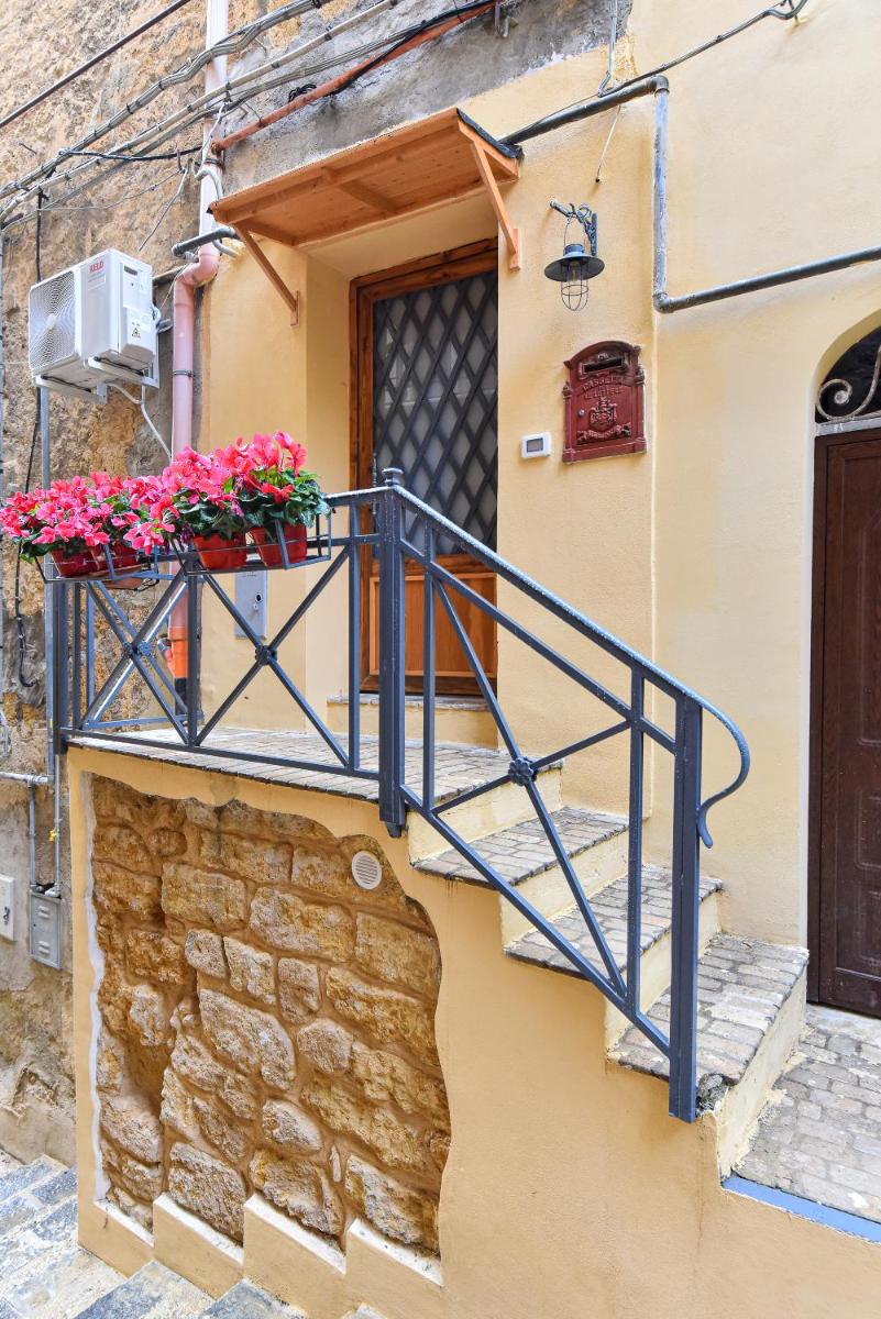 Home Holiday Casanica - Housity